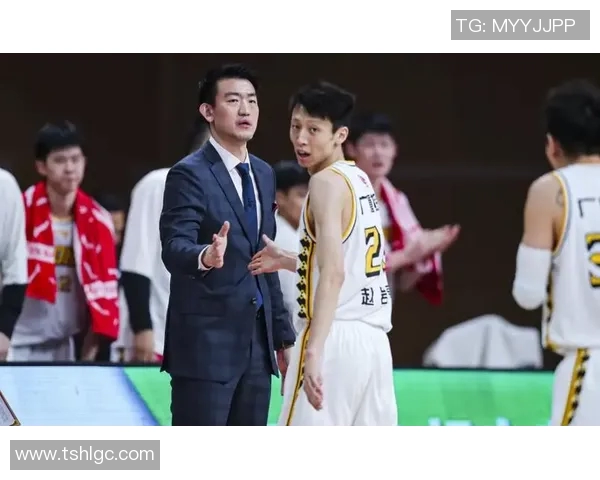 CBA赛季关键比赛中教练战术布置解析与应对策略探讨 CBA赛季关键比赛中教练战术布置解析与应对策略探讨